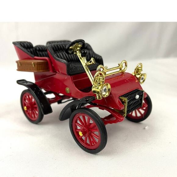 New 1903 Ford Model A Tonneau Red 1/32 National Motor Museum Mint COA - Picture 6 of 11